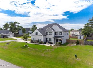 549 Saratoga Rd, Sneads Ferry, NC 28460