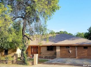 1528 Sacramento, San Antonio, TX 78201