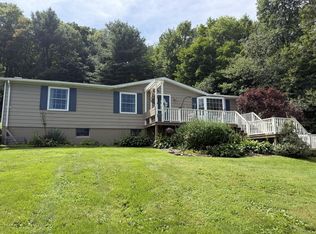 127 Charcoal Ln, Meyersdale, PA 15552