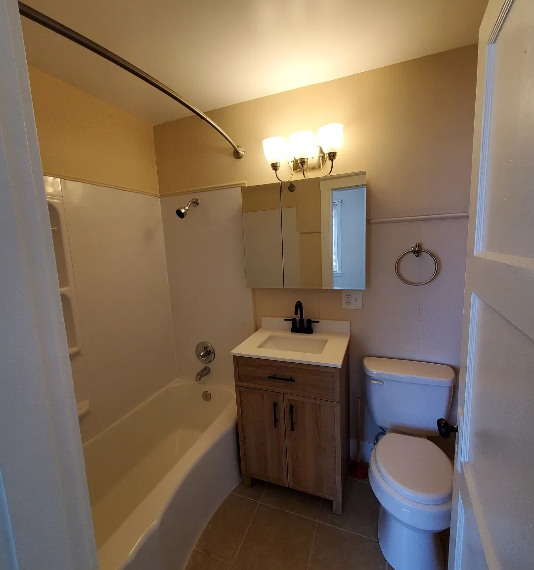 Studio, 500 sqft, $925 — Photo 3