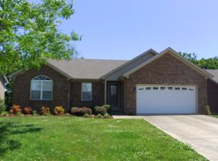 5519 Stratford Ct, Charlestown, IN 47111