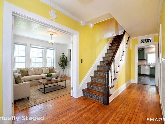4th image of 84 Chestnut Avenue