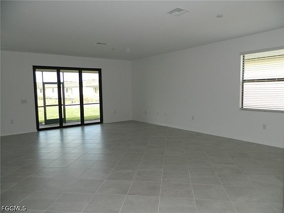 4th image of 3447 Menores Way
