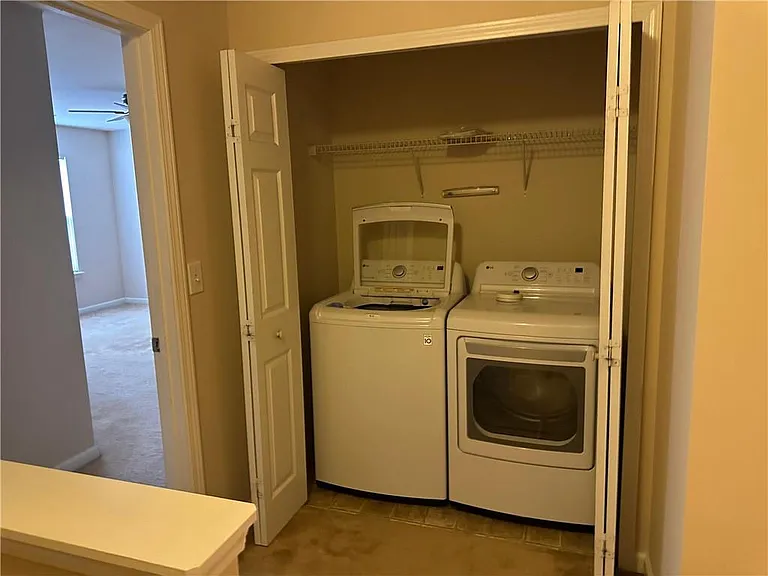 2129 Meadow Peak Rd — Photo 17