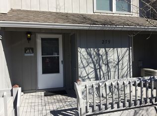 279 Highpoint Dr, Diamondhead, MS 39525