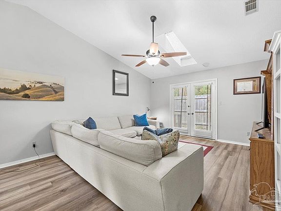5th image of 5051 Grande Dr APT F2