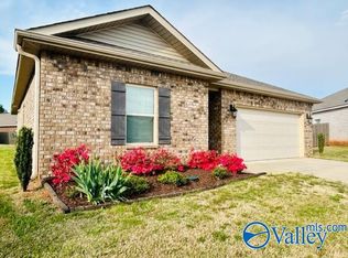 118 Burlcrest Ct, Meridianville, AL 35759