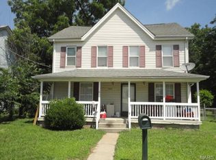 704 Benton St, Valley Park, MO