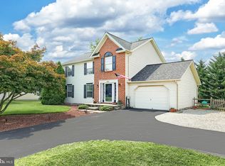 920 Hostetter Rd, Hanover, PA 17331