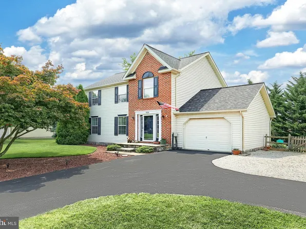 920 Hostetter Rd, Hanover, PA 17331