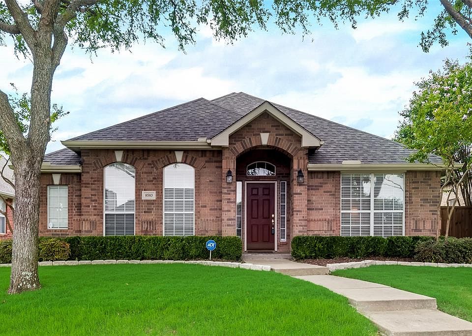 1st image of 8583 Turnberry Dr