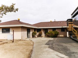 4215 Palmdale Hills Dr, Palmdale, CA 93552