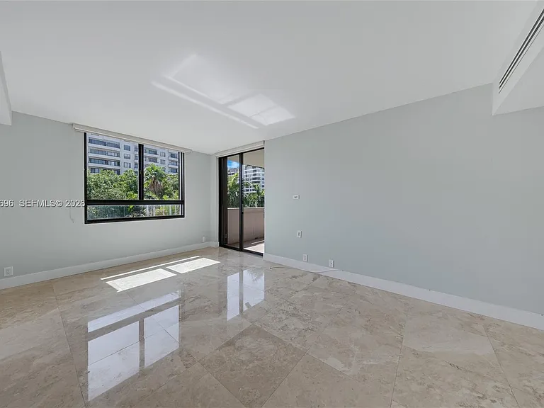 161 Crandon Blvd #326 — Photo 6