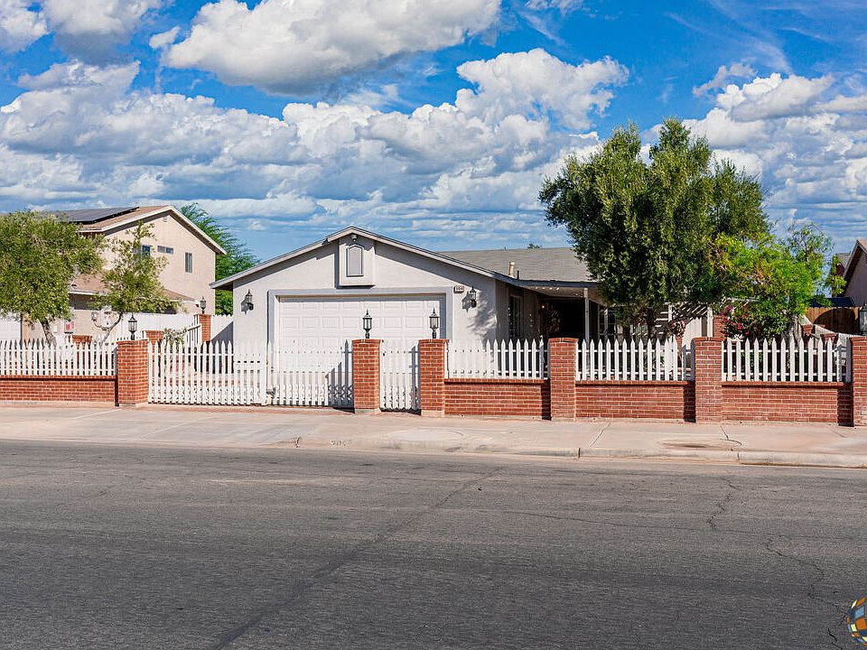 1st image of 304 Aurora Dr
