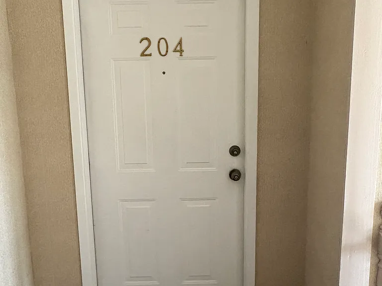 30200 Southfield Rd #204 — Photo 7