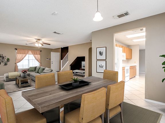 3rd image of 12111 Victorian Oaks