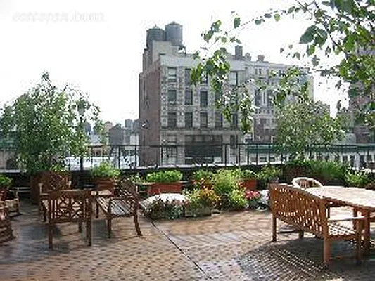 Sold by Corcoran | media 7