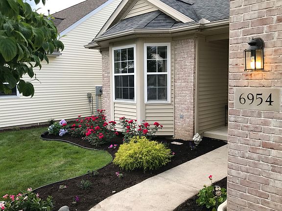 3rd image of 6954 Longwater Dr