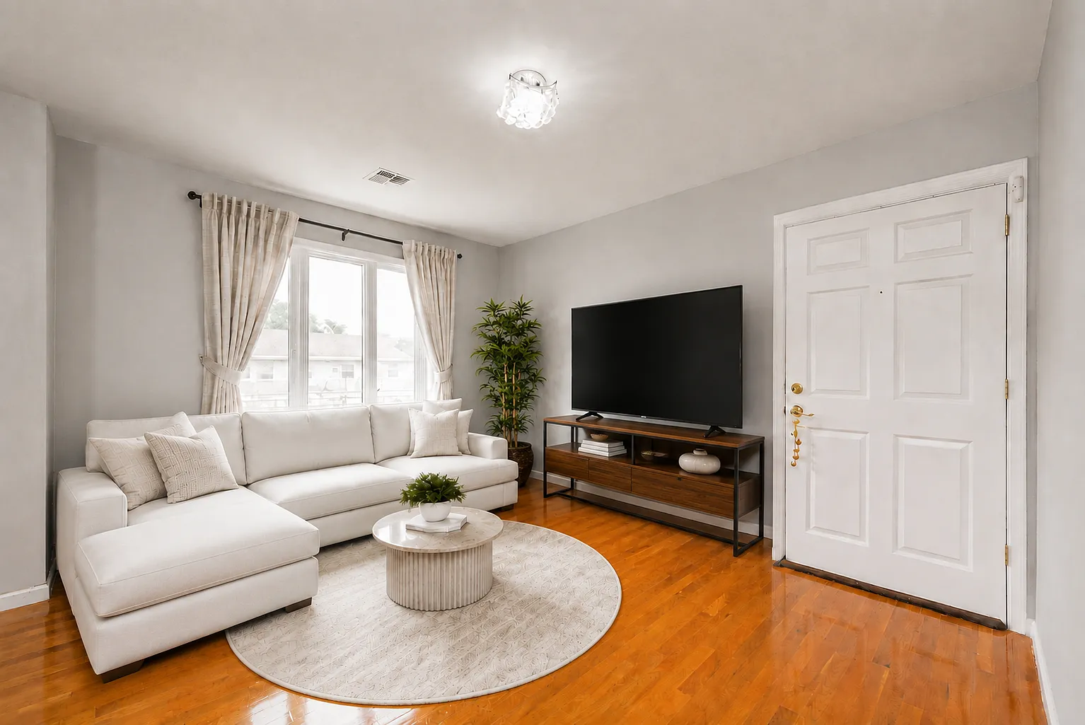 3 bed, 1515 sqft, $3,200 — Photo 3