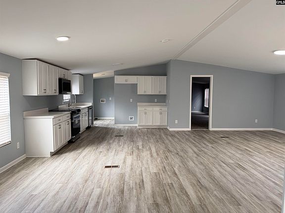 5th image of 154 Kyle Rd