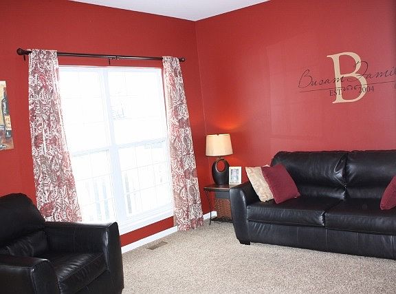 3rd image of 2981 Brisbane Dr