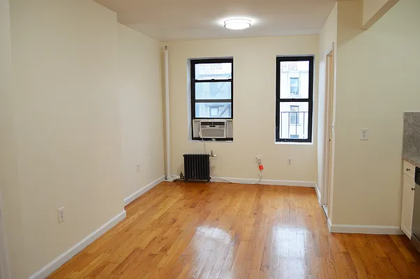 Rented by OvCo Realty | media 19