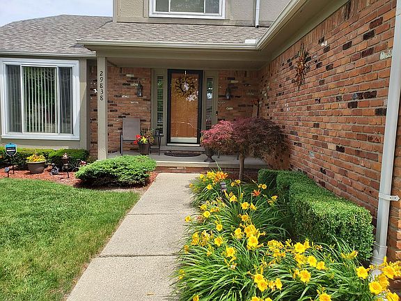 2nd image of 29838 Keller Dr
