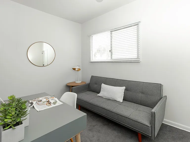The Hillcrest — Photo 11