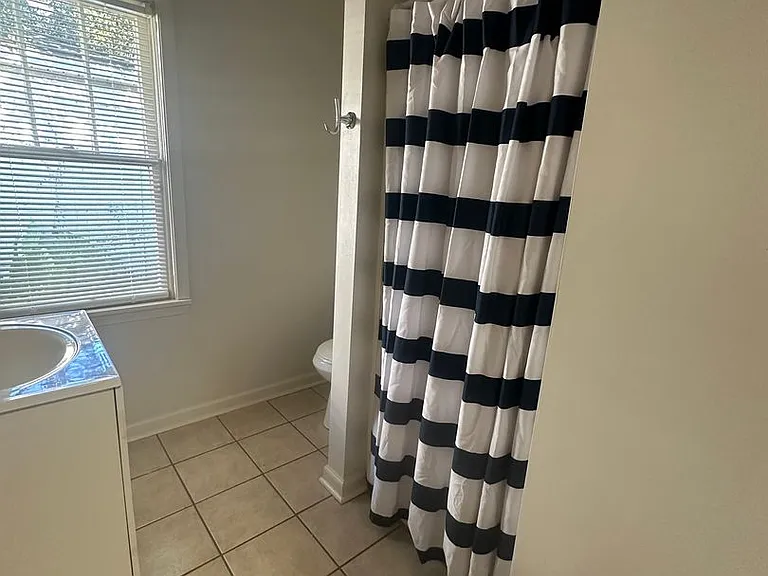 902 Oaklawn Ave — Photo 10