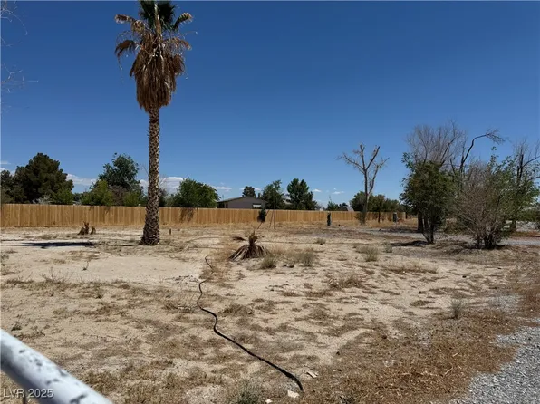 2171 W Basin Ave, Pahrump, NV 89060