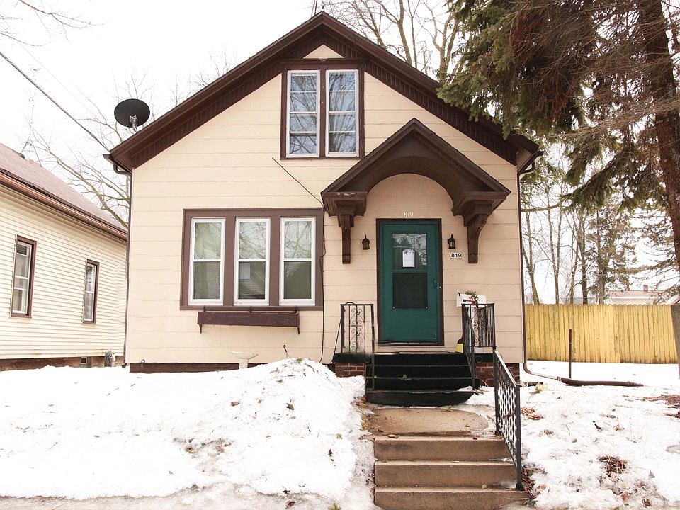 2nd image of 819 Lincoln Ave
