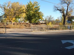704 Los Lentes Rd SE, Los Lunas, NM 87031