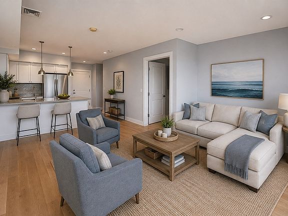 5th image of 150 W Broadway #418