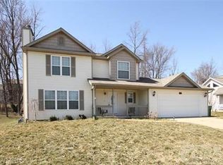 182 Black Cherry Ln, Battle Creek, MI