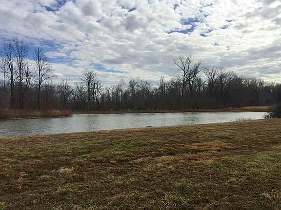 5th image of 92 N Haven Dr