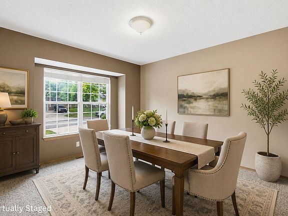 5th image of 2720 N Beacon Hill Ct