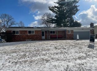 4439 Saint Martins Dr, Flint, MI