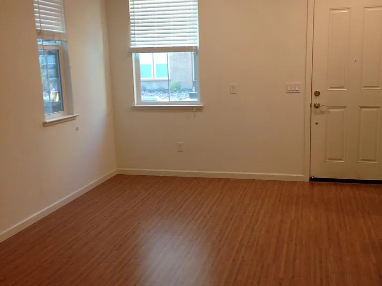 1st Floor - Bonus Room/4th Bed