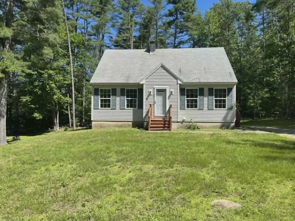 32 Balsam Drive, Waterboro, ME 04061