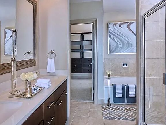 4th image of 6631 Edloe St #1