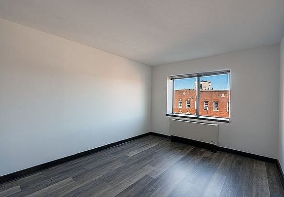 3rd image of 153-30 89th Ave #419