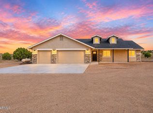 1220 E Cougar Ridge Rd, Paulden, AZ 86334