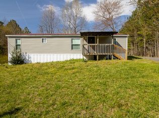 1198 Davenport Rd, Dalton, GA 30721