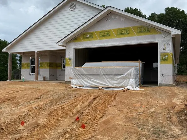 1419 Eric Dr, Nacogdoches, TX 75964