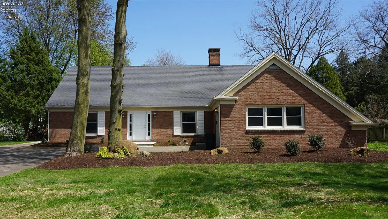 3914 Galloway Rd photo 1