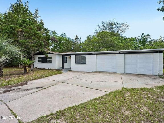 2nd image of 10554 DOBELL Road