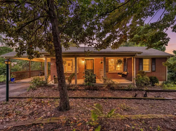2671 Beulah Ln, Christiansburg, VA 24073