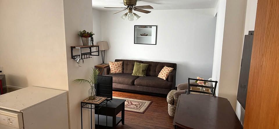 1st image of 438 N Frances St APT 4