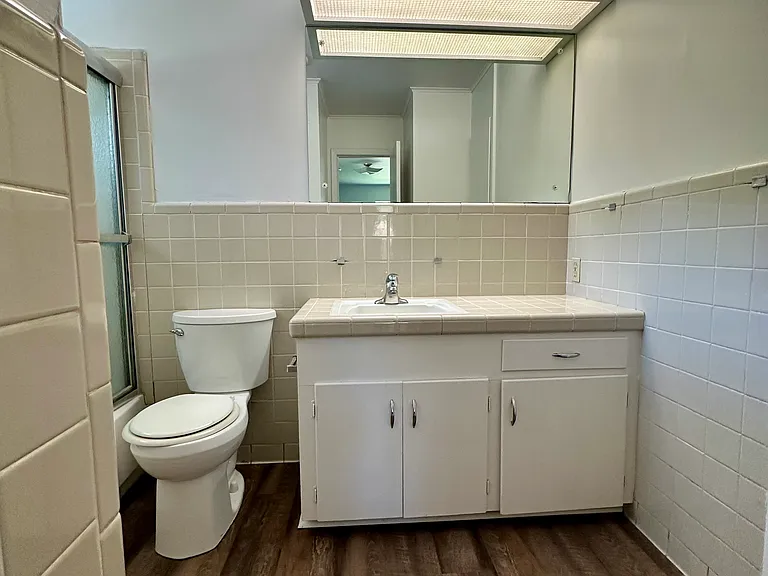 1519 Roswell Dr — Photo 8