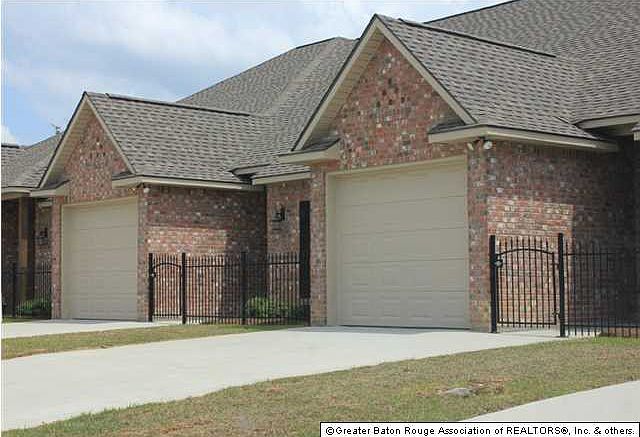 1st image of 26760 Palmetto Ct E